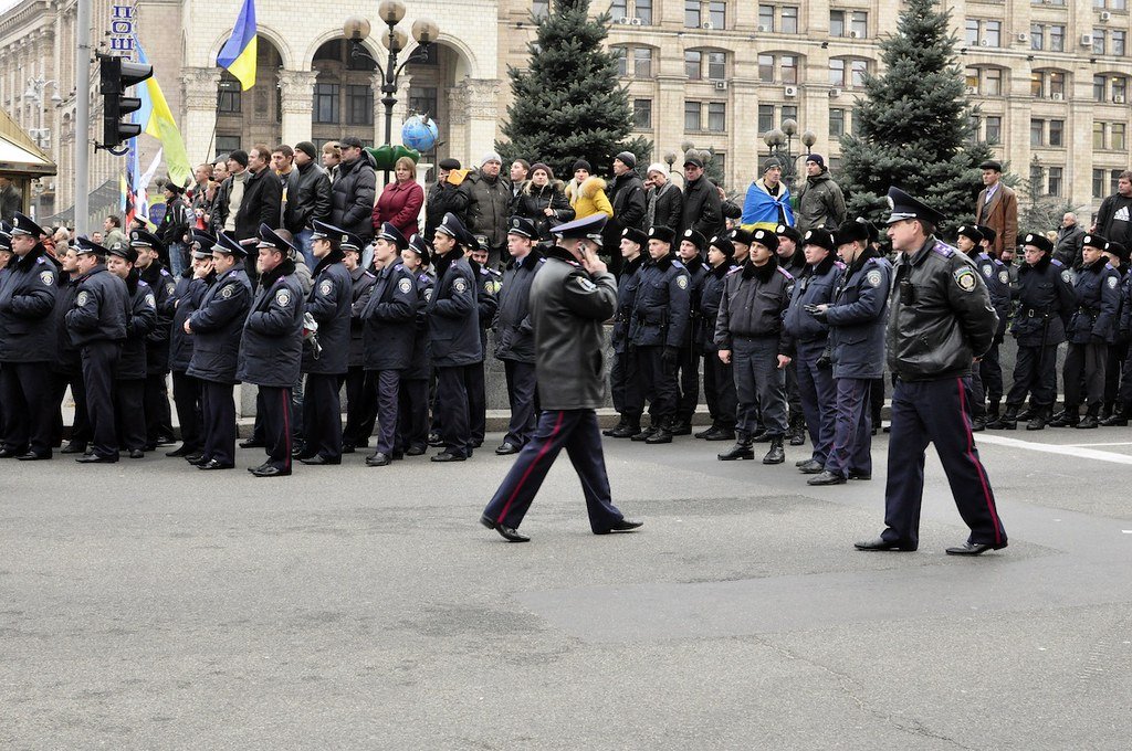 carefulweb — À Kiev, les habitants critiquent le manque d’abris anti-aériens à l’approche de l’hiver
