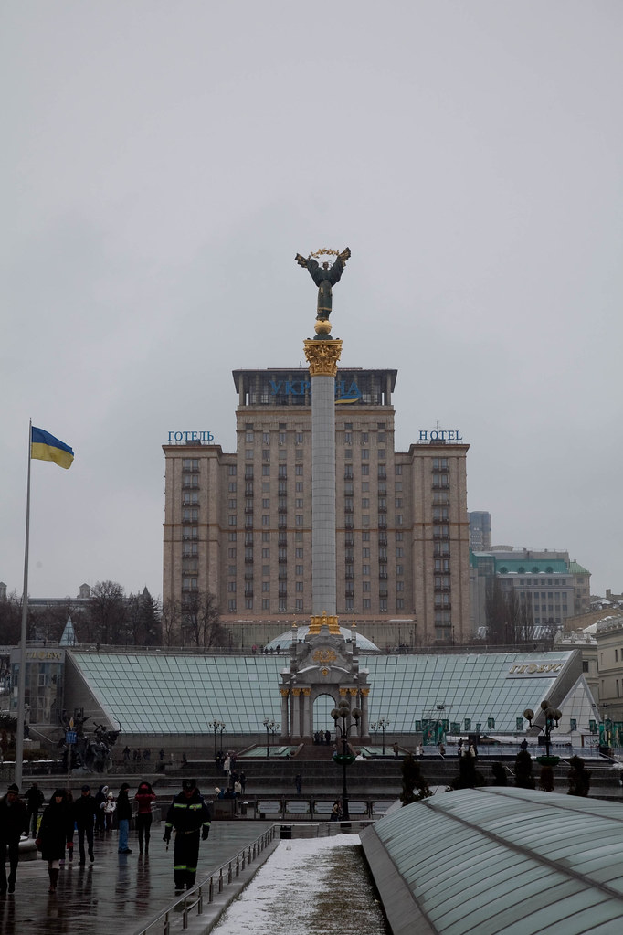 Maks Karochkin — À Kiev, les habitants critiquent le manque d’abris anti-aériens à l’approche de l’hiver