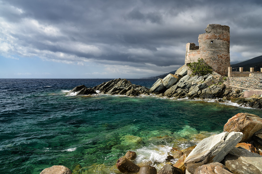 patdebaz — Corse : des orages violents redoutés les 20 et 21 août, avec un risque de ruissellement