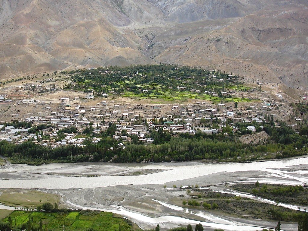 Himalayan Trails — Au Ladakh, des glaciers artificiels stockent l’eau hivernale pour irriguer les cultures