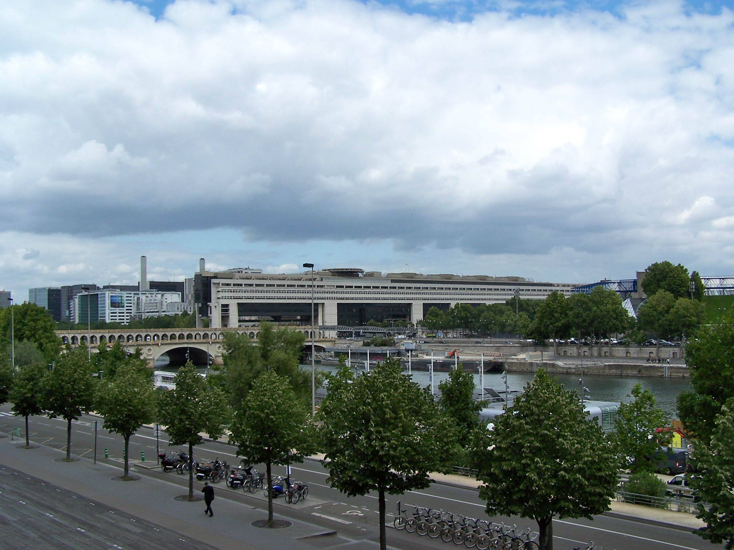 LPLT — Budget 2027 : Bercy chiffre les aides aux entreprises à 166 milliards d’euros pour 2024, au sens large