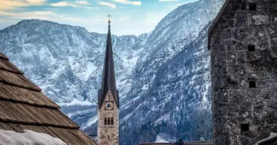 Auvergne-Rhône-Alpes, Lyon, Annecy, Alps, volcano, lake, mountain, ski, village