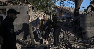 En direct, guerre en Ukraine : plus de 156 combats recensés par Kiev dimanche, l’armée russe continue son avancée vers Pokrovsk