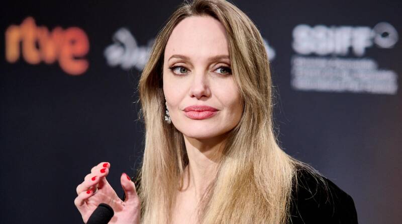 Inquiète pour la liberté d’expression, Angelina Jolie dit « ne plus reconnaître » son pays