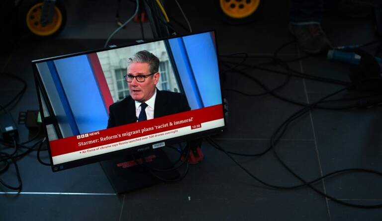 Keir Starmer s’engage à lutter contre l’extrême droite lors du congrès travailliste