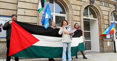 « Nous soutenons leur action pacifiste » : à Carhaix, plus de 40 personnes réunies pour la flottille humanitaire en route vers Gaza