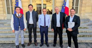 Une délégation de Régions et peuples solidaires auditionnée à Matignon