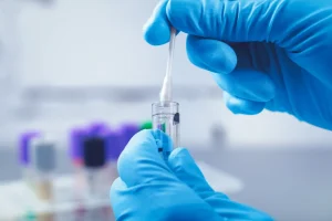 Utiliser les tests ADN récréatifs pour élucider les « cold cases » : une option viable ?