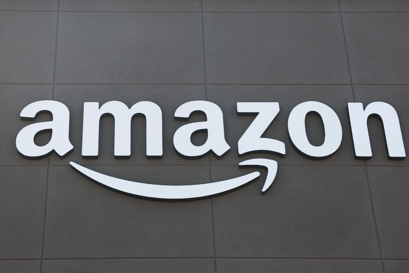 Amazon prévoit de licencier environ 30 000 employés de bureau dans les prochains mois.