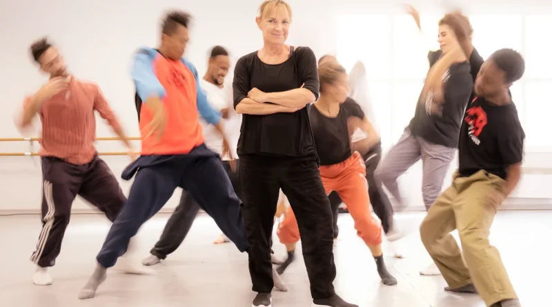 Danse : Josette Baïz, chorégraphe engagée pour la jeunesse et l'innovation