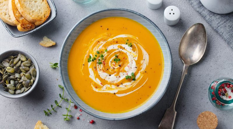 3 recettes de veloutés de légumes pour se réchauffer cet automne - RTBF Actus