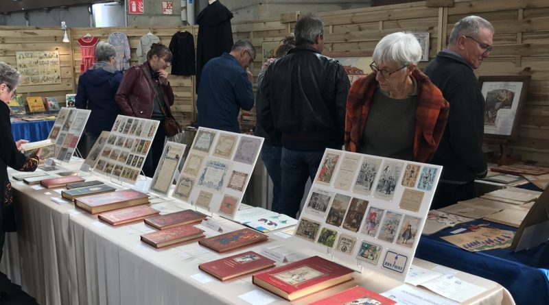 Collectionneurs divers réunis au parc des expositions de Poitiers