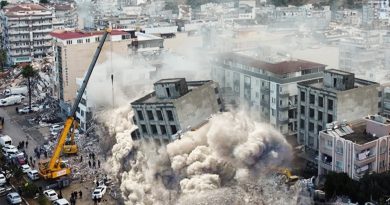 7.6-Magnitude Earthquake Devastates the Philippines, Tsunami Waves Rise; Buildings Collapse in China