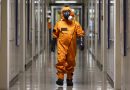 A la pointe contre les menaces nucléaire, biologique et chimique, le Laboratoire de Spiez a 100 ans | RTS