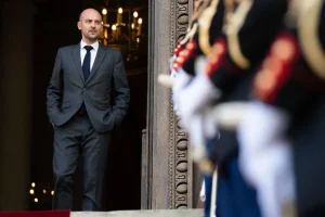 Égalité : la France organise un sommet mondial sur les diplomaties féministes tout en manquant ses engagements