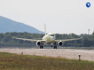 L'Inde collabore avec l'entreprise russe UAC pour la production des avions de ligne SJ-100