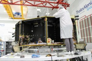 Airbus, Thales et Leonardo scellent leur alliance dans le spatial pour rivaliser avec Starlink
