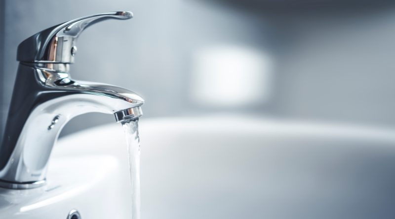 Alerte à l'eau contaminée à Basse-Terre : interdiction de consommation dans deux secteurs