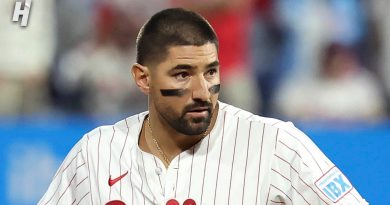 BALLGAME ALERT! Phillies Down 3-4 in Bottom of 9th with Nobody Out! 😱