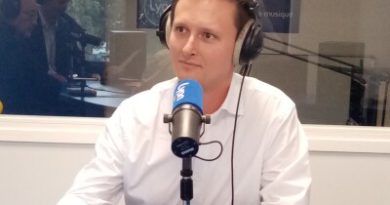 Bastien JOINT : Maire "LR" de Caluire-et-Cuire cover