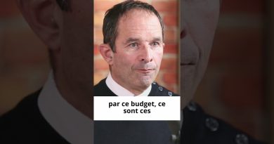 Benoît Hamon réagit à l'attaque des associations
