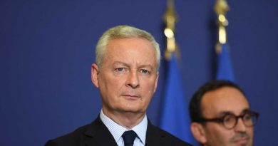 Bruno Le Maire, “l’homme de 1 000 milliards de dettes” ? Il répond à la “fourberie” de ceux qui “pleuraient pour qu’il dépense plus”