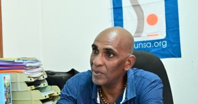Carl Toussaint, syndicat des enseignants : « Nos métiers attirent moins »