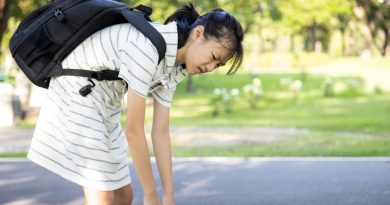 Cartables trop lourds : le cri d'alarme des parents d'élèves
