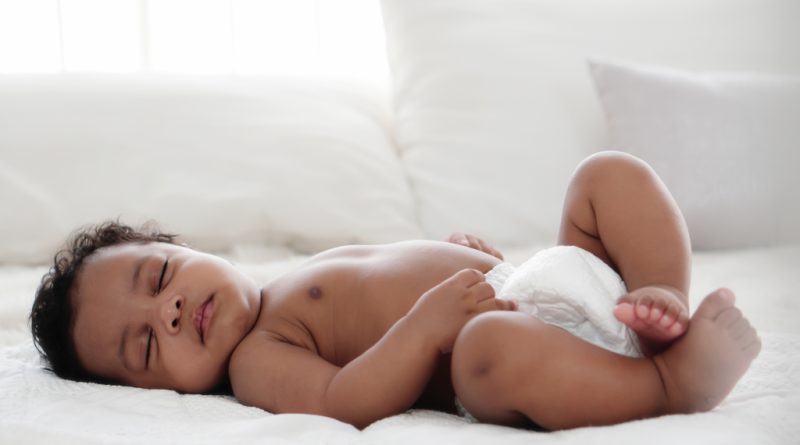 Congé de naissance : le gouvernement dévoile les contours d'une réforme ambitieuse