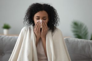 Covid en baisse, grippe modérée, bronchiolite en hausse : quelle situation aux Antilles ?