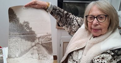 Dans les Yvelines, cette nonagénaire s’est improvisée gardienne de la mémoire de sa commune