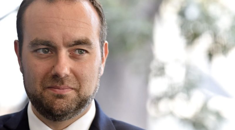 Démission de Lecornu : les réactions à La Réunion