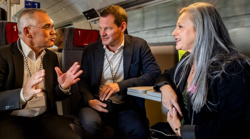 Des cantons unis comme rarement pour défendre le rail romand - Le Temps