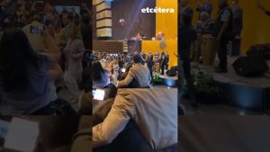 Des députés dansent à San Lázaro malgré la tragédie nationale