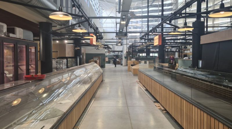 "Elles manquaient un peu d'attrait" : les Halles du Beffroi d'Amiens rouvrent après 13 mois de travaux - ici
