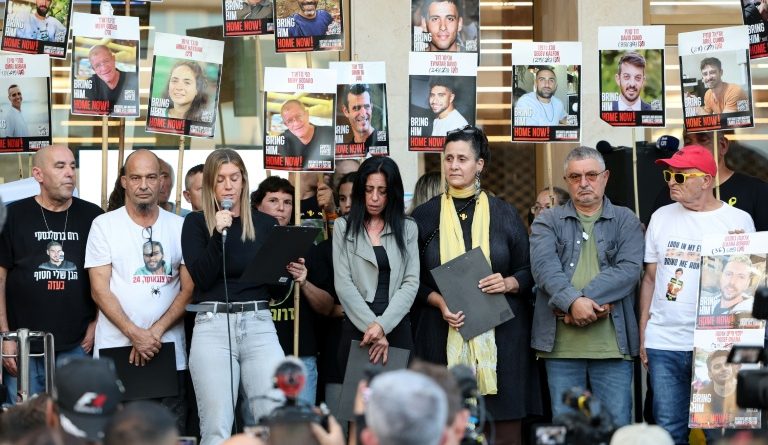 Gaza: le Hamas prêt à commencer à libérer les otages dès lundi