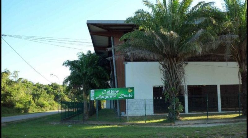 Grève à Auguste-Dédé : les syndicats de direction soutiennent la cheffe d'établissement, convoquée en gendarmerie