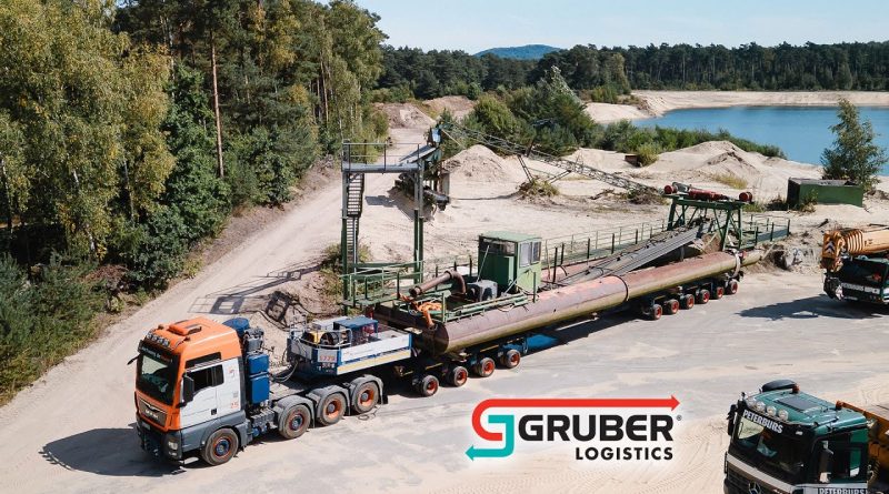 Gruber Logistics - Transport of a suction dredger