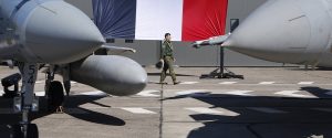 Guerre en Ukraine : après les F-16 et les Gripen, l'Ukraine pourrait bientôt se procurer des Rafale, des discussions sont en cours avec le constructeur français Dassault