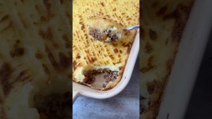Hachis Parmentier : Recette Facile et Savoureuse 🥔