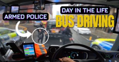 Intervention policière armée sur un bus à Manchester