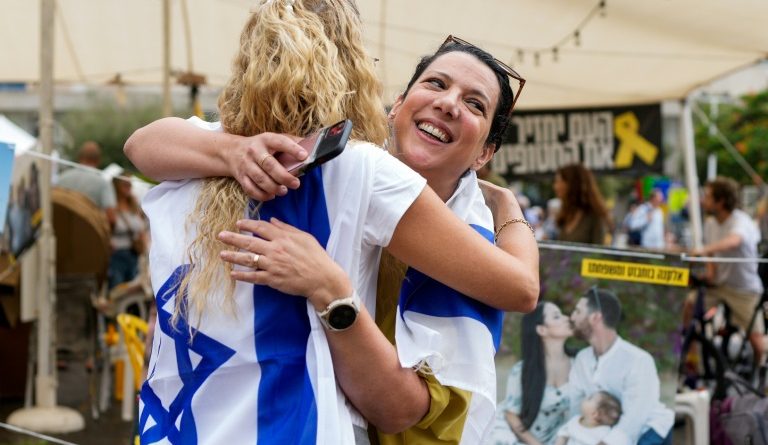 Israël annonce que "toutes les parties" ont signé la première phase de l'accord sur Gaza