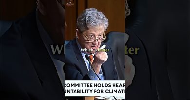 Joe Rogan réagit à John Kennedy interrogeant un témoin sur des liens radicaux