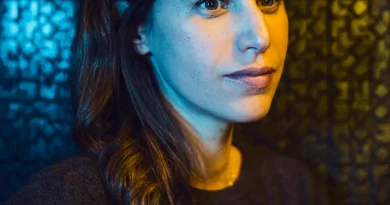 Kaouther Adimi, Alger-Paris aller-retour: écrire depuis les deux rives