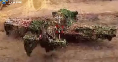 L'Ukraine a diffusé les images de la destruction par ses drones de Yak 52 utilisés par la Russie - Spécial Défense