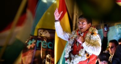 La Bolivie se choisit un président de centre-droit, après 20 ans de socialisme