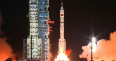 La Chine envoie un nouvel équipage de trois astronautes sur sa station spatiale