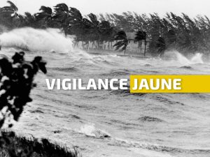 La Guadeloupe toujours en vigilance jaune fortes pluies et orages, et fortes vagues-submersion