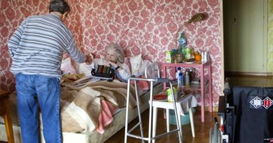 La dernière enquête flash de la Fnadepa révèle que plus de la moitié des établissements et services interrogés font face à un manque de personnel. (Amélie Benoist/Image Point FR/BSIP)