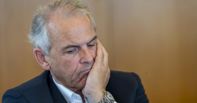 L'ancien maire de Genève Rémy Pagani toujours incarcéré en Israël
